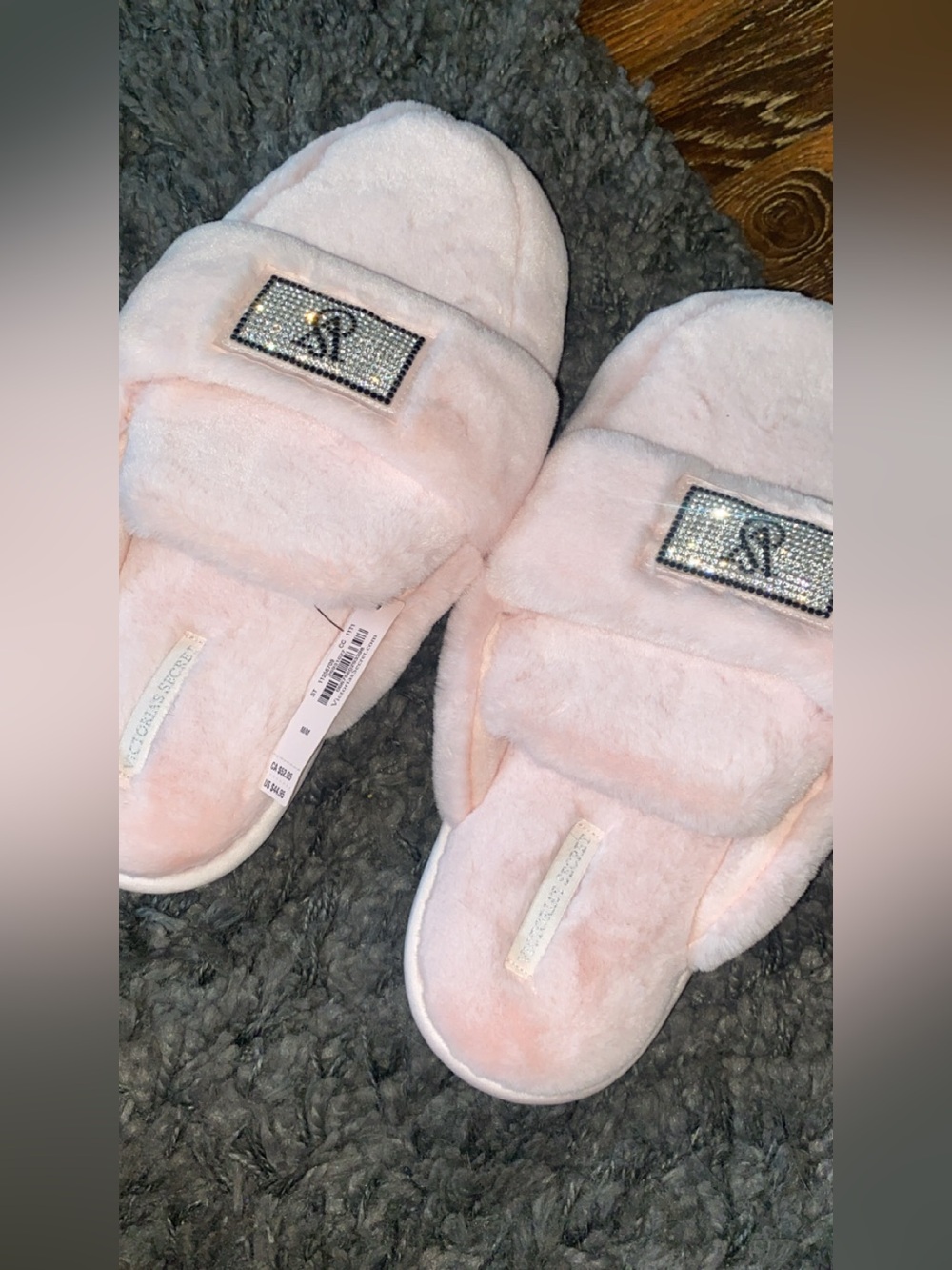 VS SLIPPERS